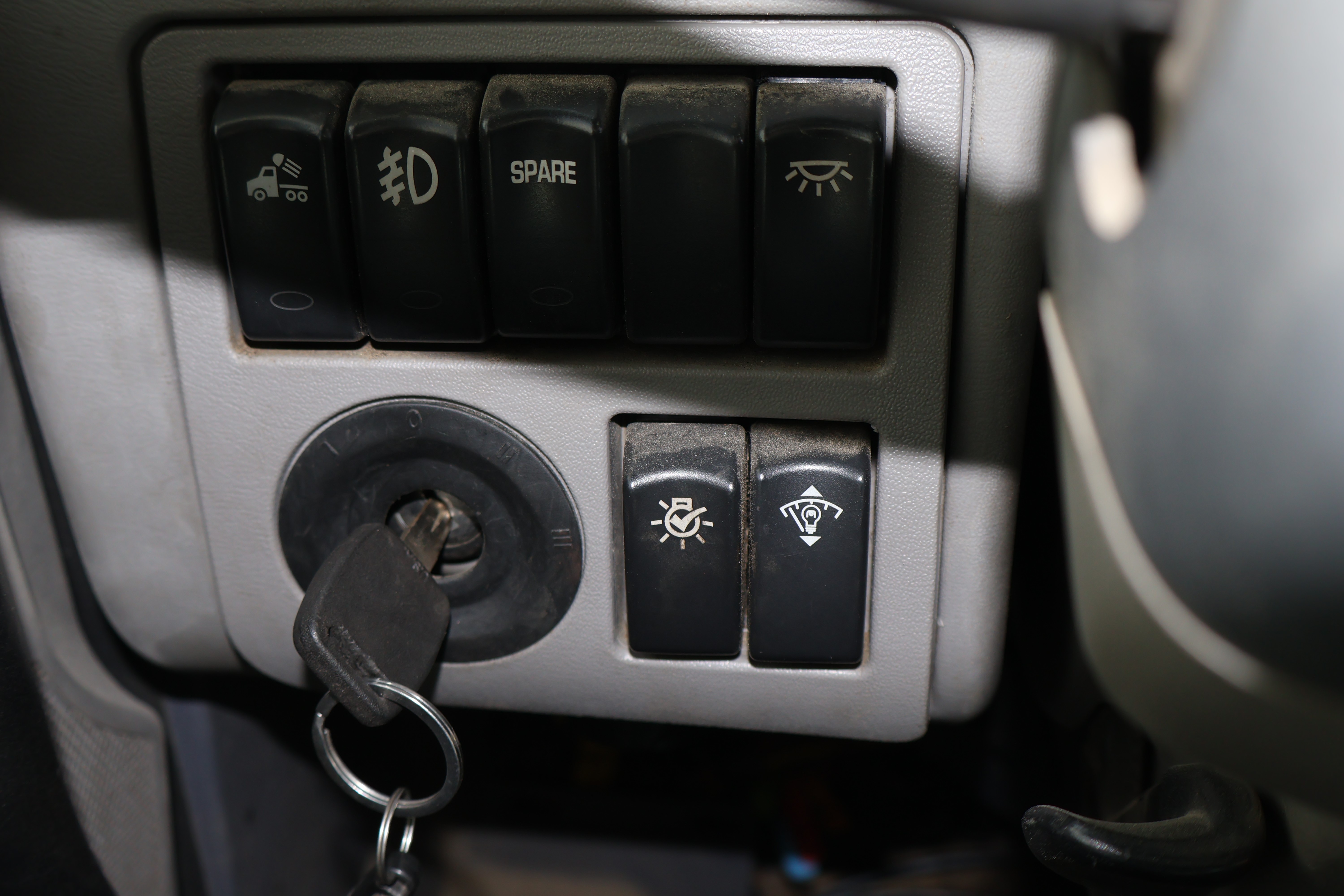 2016 PETERBILT 579 - Image 25